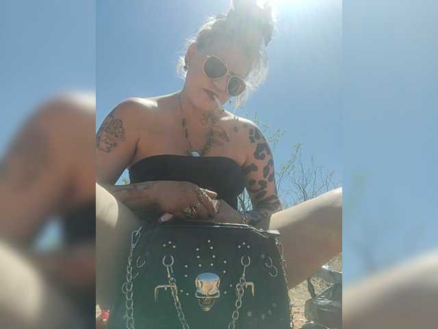 Live sex webcam photo for Eviillolabuni #273153347