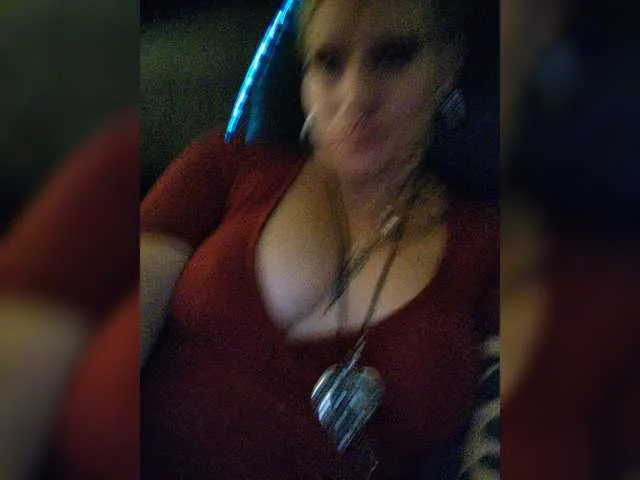 Live sex webcam photo for Eviillolabuni #273610556