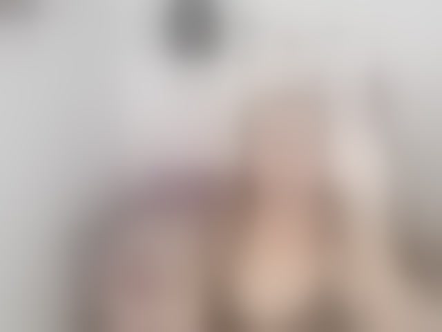 Live sex webcam photo for Evil-neighbor #294168872