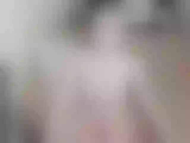Live sex webcam photo for Evocative1 #274227599