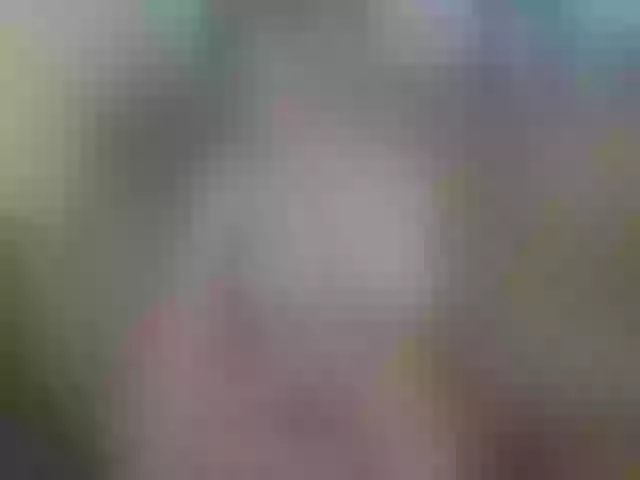 Live sex webcam photo for Evocative1 #274277686