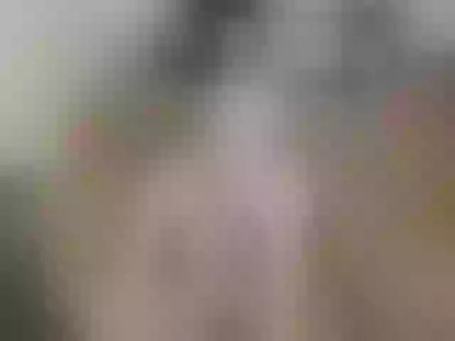 Live sex webcam photo for Evocative1 #274372130
