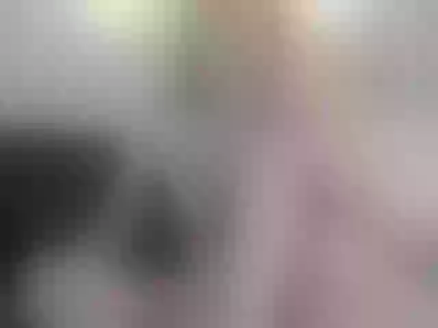 Live sex webcam photo for Evocative1 #276107143