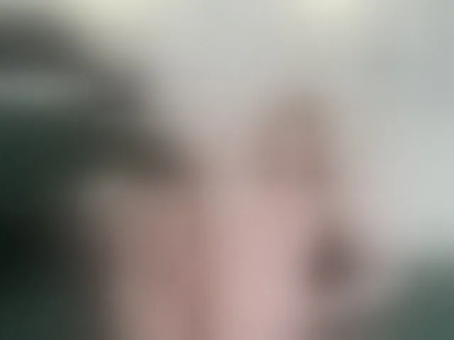 Live sex webcam photo for Evocative1 #277185855