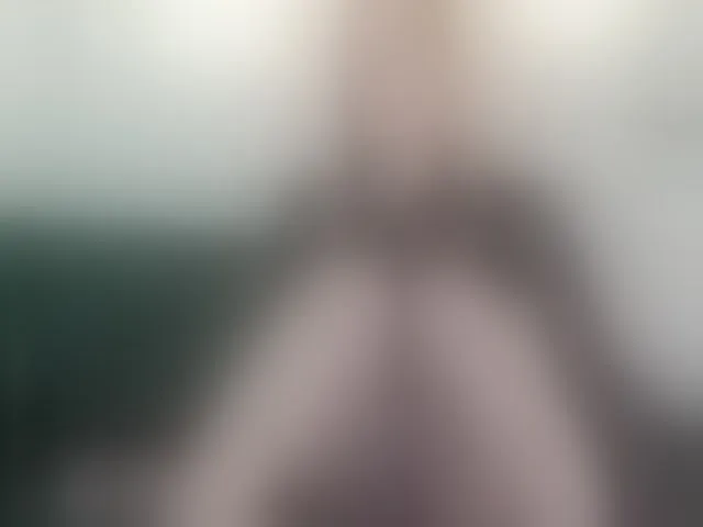 Live sex webcam photo for Evocative1 #277475350