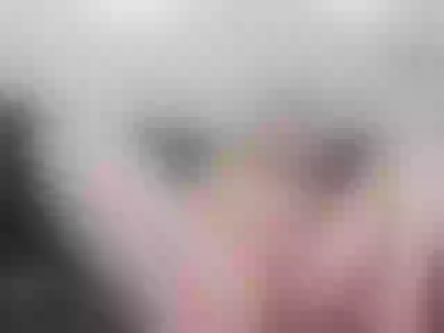 Live sex webcam photo for Evocative1 #288090183