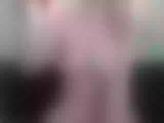 Live sex webcam photo for Evocative1 #290392622