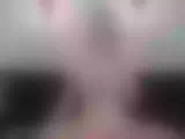 Live sex webcam photo for Evocative1 #290452388