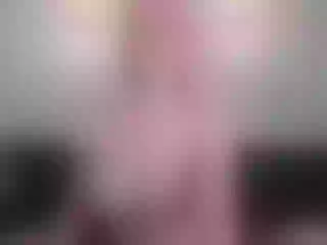 Live sex webcam photo for Evocative1 #291266083