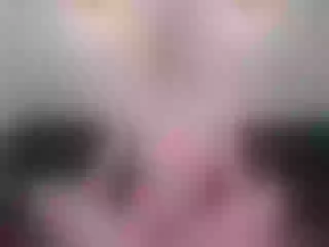 Live sex webcam photo for Evocative1 #291805363
