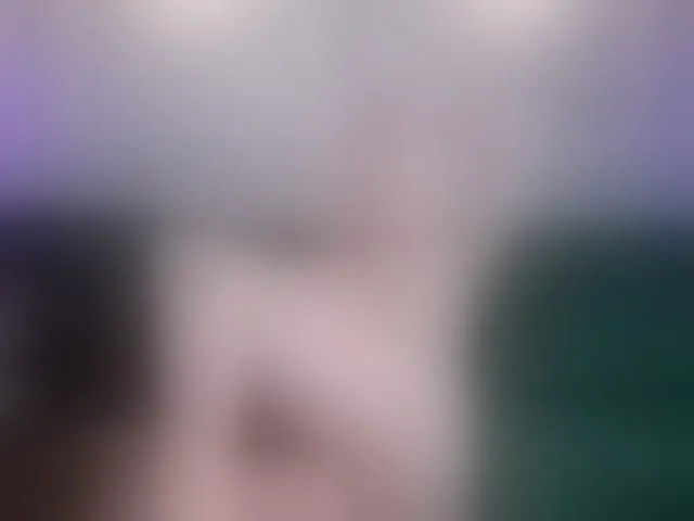 Live sex webcam photo for Evocative1 #293840786