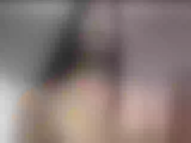 Live sex webcam photo for EvvaRose #275777120