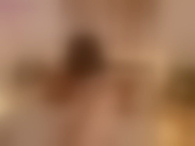 Live sex webcam photo for EvyOwens #294334985