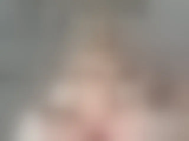 Live sex webcam photo for EwaBrown #293436224