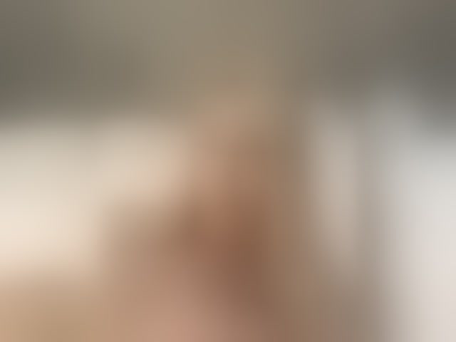 Live sex webcam photo for EwaBrown #294005892