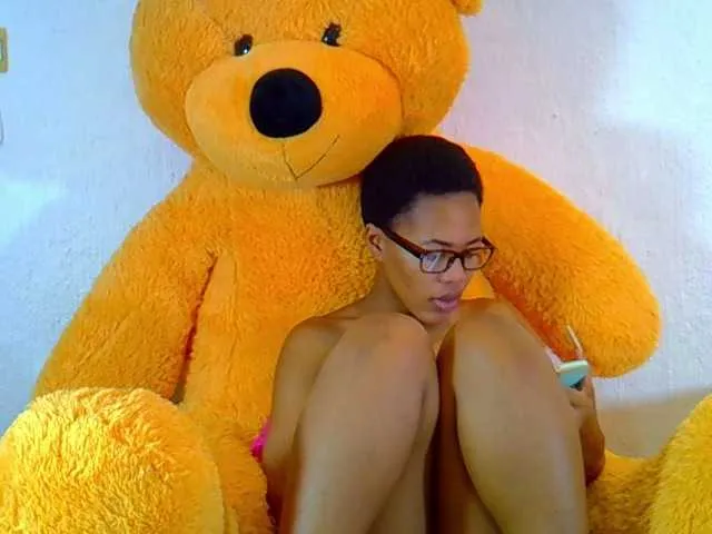 Live sex webcam photo for ExoticAngel #277767115