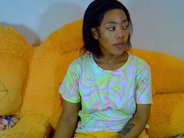 Live sex webcam photo for ExoticAngel #277786762