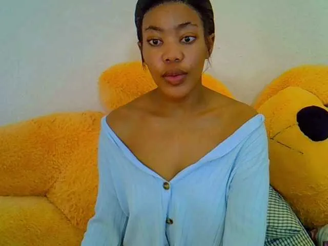 Live sex webcam photo for ExoticAngel #277822520