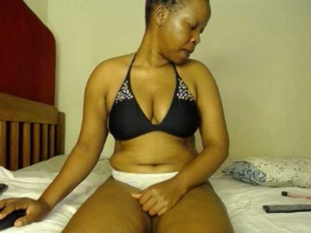 Live sex webcam photo for Explicitqueens #275522294