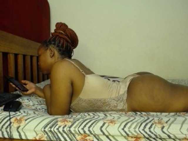 Live sex webcam photo for Explicitqueens #275587419