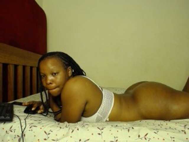 Live sex webcam photo for Explicitqueens #275660487