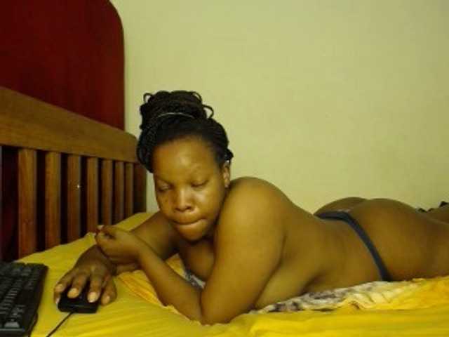 Live sex webcam photo for Explicitqueens #275824462