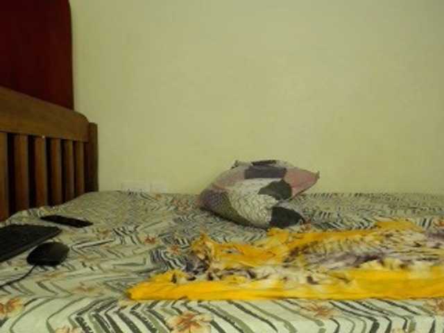 Live sex webcam photo for Explicitqueens #275881833