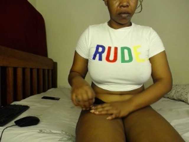 Live sex webcam photo for Explicitqueens #276009913