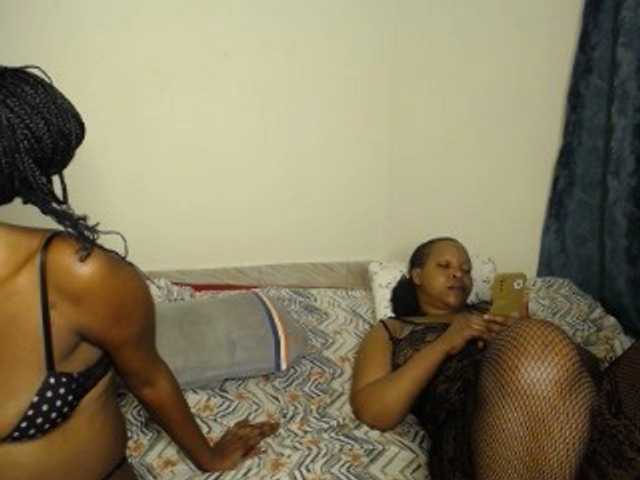 Live sex webcam photo for Explicitqueens #277393468