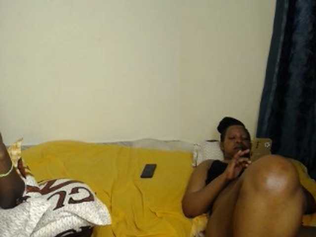 Live sex webcam photo for Explicitqueens #277600387