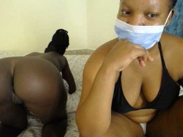 Live sex webcam photo for Explicitqueens #277704371