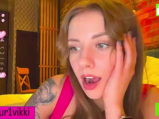 Live sex webcam photo for ExtraCheeseLovesVikki #277009643