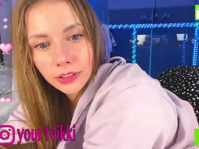 Live sex webcam photo for ExtraCheeseLovesVikki #277109915