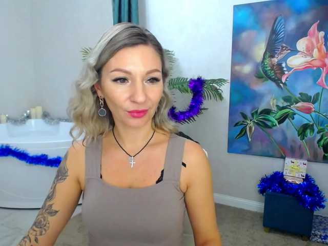 Live sex webcam photo for ExtremeBeauty #276731679