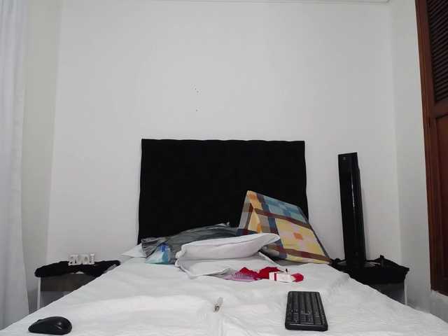 Live sex webcam photo for Exxotic-Latin #273049413