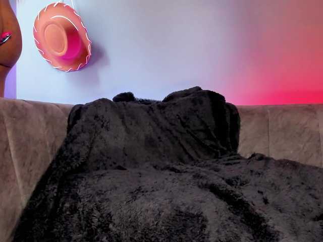 Live sex webcam photo for Ezraa1- #291956524