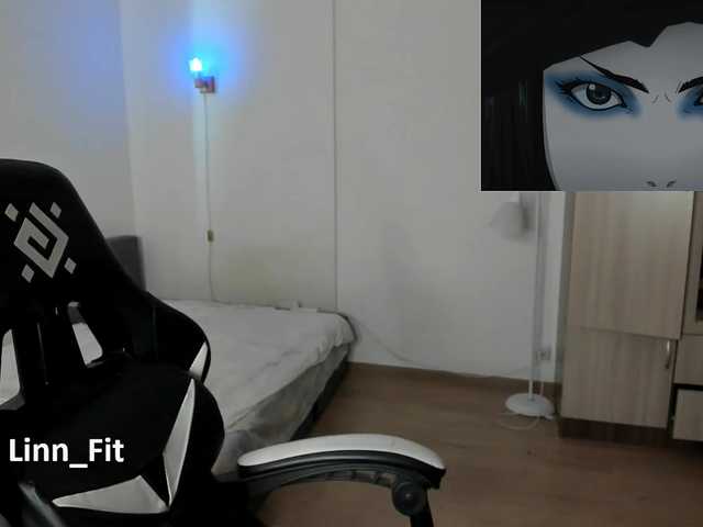 Live sex webcam photo for F1t-girl-number-0ne #290991464