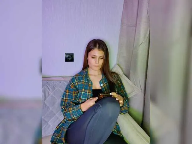 Live sex webcam photo for FOX69LOVE #290402880