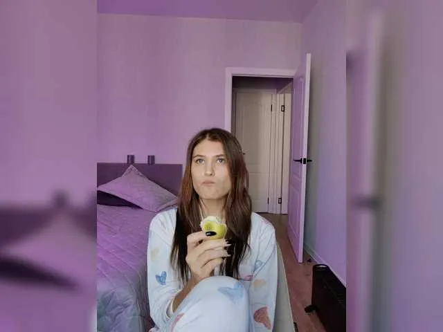 Live sex webcam photo for FOX69LOVE #290488002