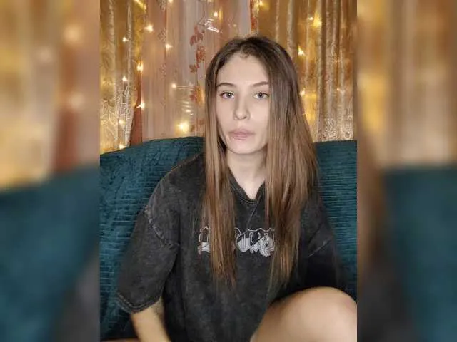 Live sex webcam photo for FOX69LOVE #290878491