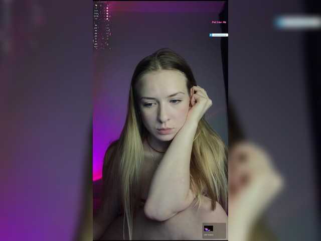 Live sex webcam photo for FREYA- #276869940