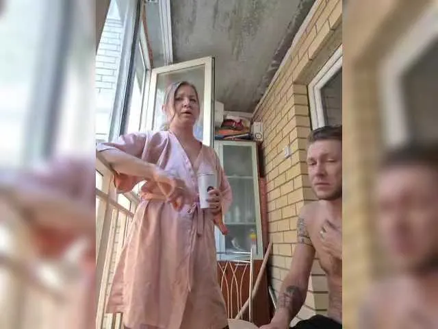 Live sex webcam photo for FUCKandFUN #294152666