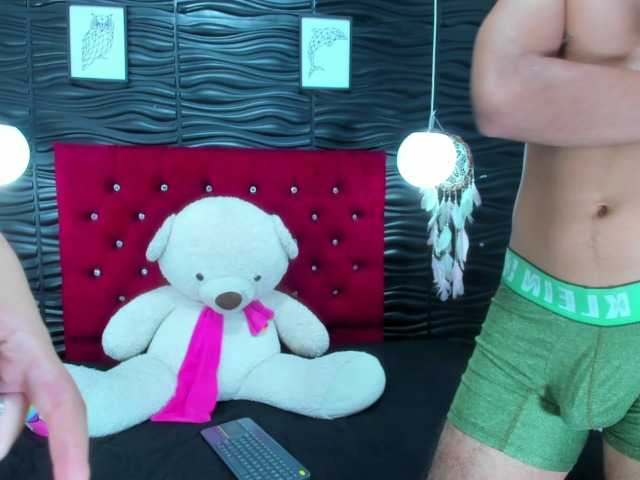 Live sex webcam photo for Fabian-Fabiana #276786430