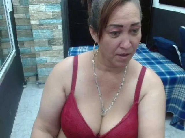 Live sex webcam photo for Fabiana-the-cat #290323687