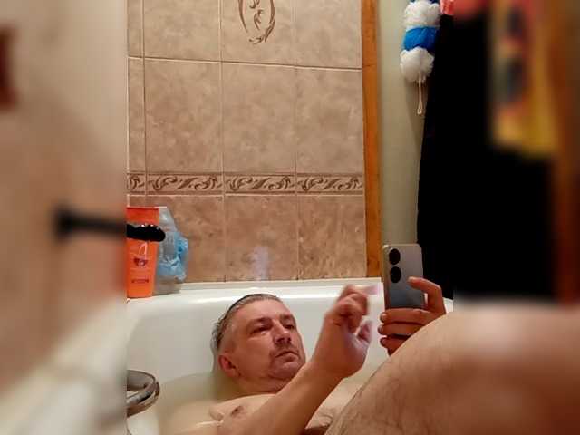 Live sex webcam photo for Fack-7 #292087127