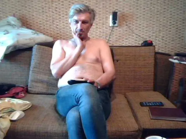 Live sex webcam photo for Fack-7 #293899291