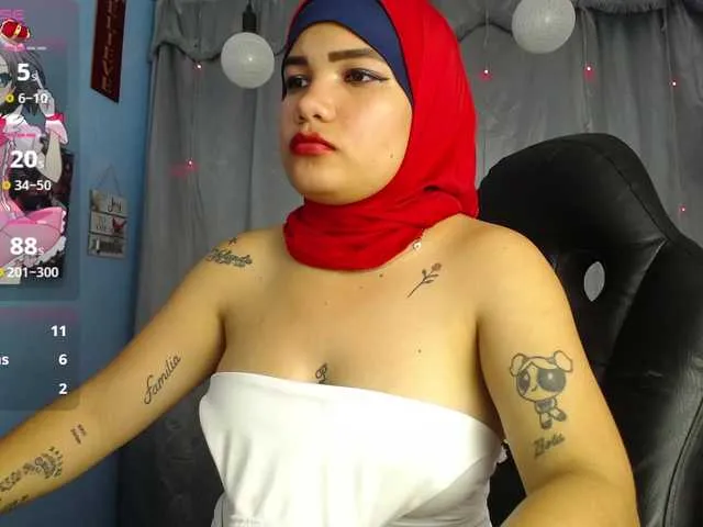 Live sex webcam photo for FalakYasin #290400112