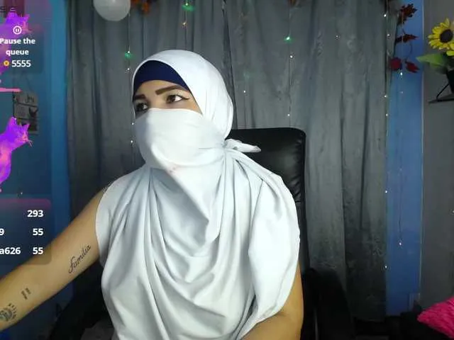 Live sex webcam photo for FalakYasin #290560098