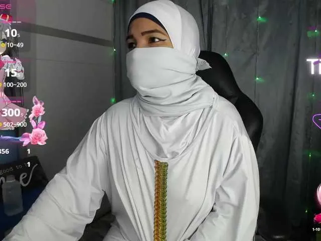 Live sex webcam photo for FalakYasin #290690511