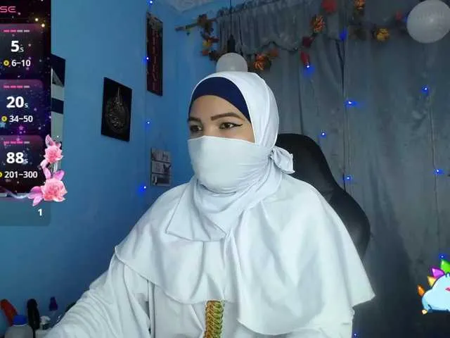 Live sex webcam photo for FalakYasin #291028463